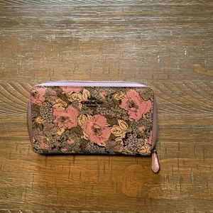Coach Floral ZIP Wallet